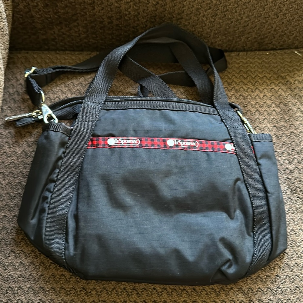 Lesportsac x Hello Kitty Small Jenni Crossbody - Picture 2 of 5